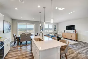 2719 Westmont Dr, Gastonia, NC 28052 - Photo 5