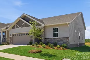 2719 Westmont Dr, Gastonia, NC 28052 - Photo 3