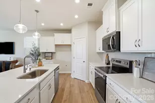 2719 Westmont Dr, Gastonia, NC 28052 - Photo 9