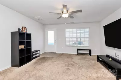 5209 Wolfridge Avenue, Charlotte, NC 28214 - Photo 7