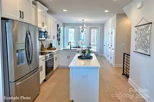 2146 N Graham St, Charlotte, NC 28206 - Photo 3