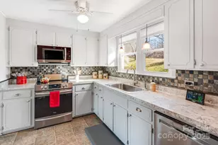 106 Pressley Rd, Canton, NC 28716 - Photo 15