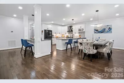 3670 9th Street Drive NE, Hickory, NC 28601 - Photo 9