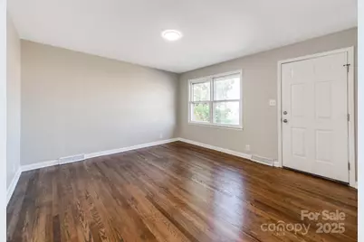 502 McConnell Street, Clover, SC 29710 - Photo 5