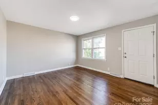 502 McConnell St, Clover, SC 29710 - Photo 5