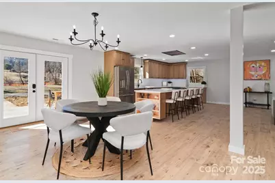 1109 S Prestonwood Drive, Hendersonville, NC 28739 - Photo 5