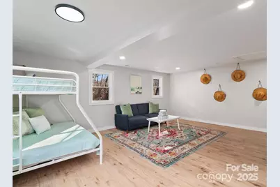 1109 S Prestonwood Drive, Hendersonville, NC 28739 - Photo 21