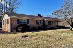 635 Powell Rd NE, Lenoir, NC 28645 - Photo 1