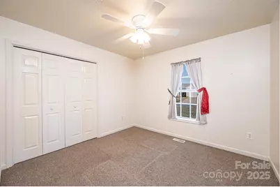 818 Gemcrest Drive NE, Conover, NC 28613 - Photo 19