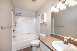 818 Gemcrest Dr NE, Conover, NC 28613 - Photo 21