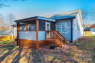 818 Gemcrest Dr NE, Conover, NC 28613 - Photo 29