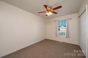 818 Gemcrest Dr NE, Conover, NC 28613 - Photo 23