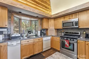 101 Ruffed Grouse Rd, Brevard, NC 28712 - Photo 15