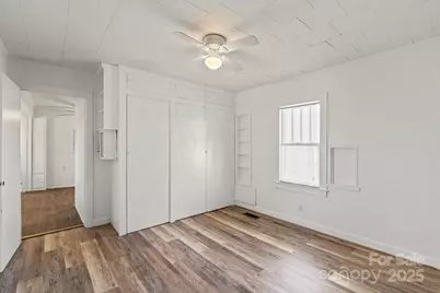 412 Wilson Street NW, Lenoir, NC 28645 - Photo 9