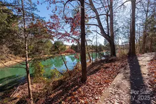 3434 Charterhall Ln, Charlotte, NC 28215 - Photo 39