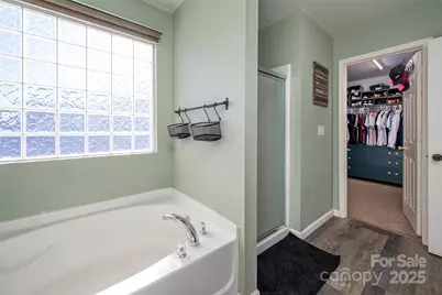 3434 Charterhall Lane, Charlotte, NC 28215 - Photo 23