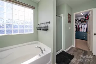 3434 Charterhall Ln, Charlotte, NC 28215 - Photo 23