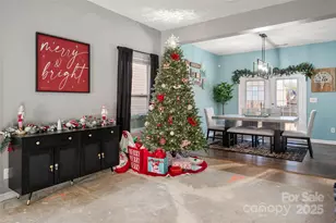 3434 Charterhall Ln, Charlotte, NC 28215 - Photo 15