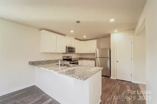 596 Belcaro Dr, Kings Mountain, NC 28086 - Photo 3