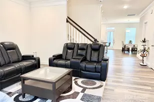 10211 Glenmere Crk Cir, Charlotte, NC 28262 - Photo 13