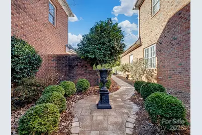 6056 Village Drive NW, Concord, NC 28027 - Photo 31