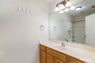 40 Foxden Dr, Fletcher, NC 28732 - Photo 19