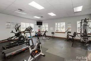 40 Foxden Dr, Fletcher, NC 28732 - Photo 27