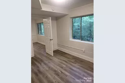 4731 Highlake Drive, Charlotte, NC 28215 - Photo 7