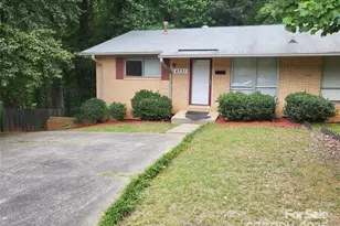 4731 Highlake Dr, Charlotte, NC 28215 - Photo 1