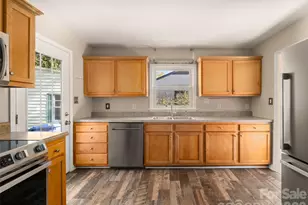 184 London Rd, Asheville, NC 28803 - Photo 7