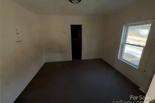 1424 W Mauney Ave, Gastonia, NC 28052 - Photo 3