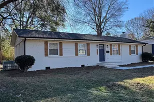 3334 Sudbury Rd, Charlotte, NC 28205 - Photo 9