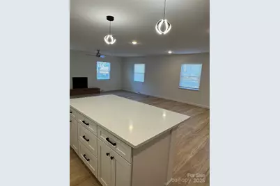 3334 Sudbury Road, Charlotte, NC 28205 - Photo 5