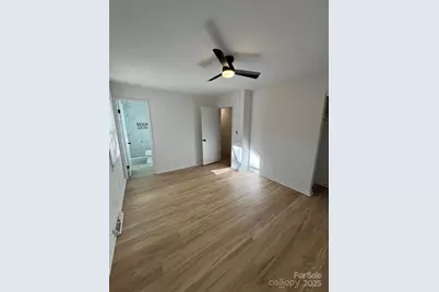 3334 Sudbury Road, Charlotte, NC 28205 - Photo 19