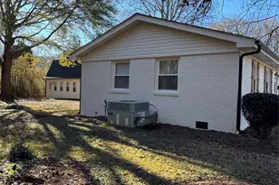 3334 Sudbury Rd, Charlotte, NC 28205 - Photo 11