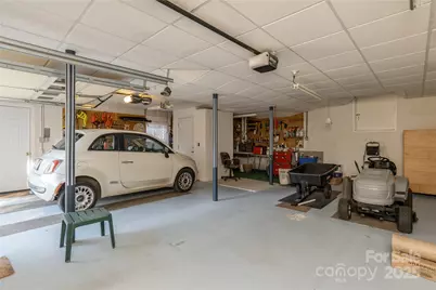 135 Reservoir Drive, Hendersonville, NC 28739 - Photo 21