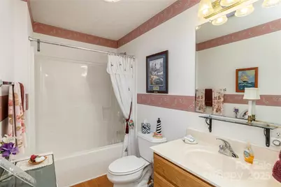 135 Reservoir Drive, Hendersonville, NC 28739 - Photo 19