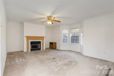 135 Reservoir Drive, Hendersonville, NC 28739 - Photo 5