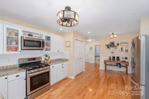 220 George Sutton Rd, Waynesville, NC 28785 - Photo 13