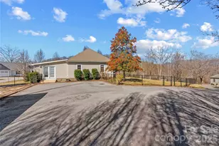 21 Ben Owenby Rd, Fairview, NC 28730 - Photo 29