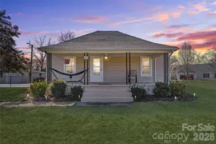 21 Ben Owenby Rd, Fairview, NC 28730 - Photo 3