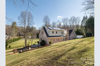 514 Whispering Hills Drive, Hendersonville, NC 28792 - Photo 43
