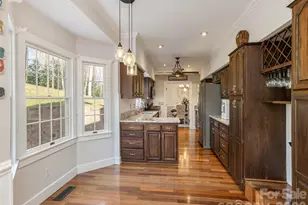 514 Whispering Hills Dr, Hendersonville, NC 28792 - Photo 11