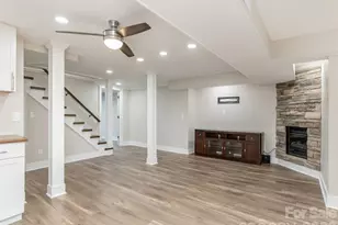 514 Whispering Hills Dr, Hendersonville, NC 28792 - Photo 37