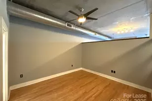 505 E 6th St, Charlotte, NC 28202 - Photo 11