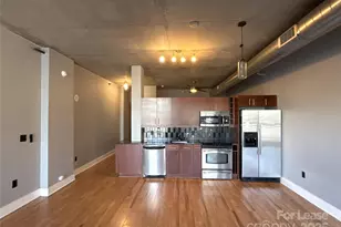 505 E 6th St, Charlotte, NC 28202 - Photo 7