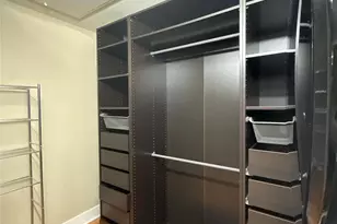 505 E 6th St, Charlotte, NC 28202 - Photo 17