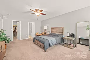 9404 Quilting Bee Lane, Charlotte, NC 28216 - Photo 17