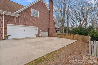 12415 Darby Chase Drive, Charlotte, NC 28277 - Photo 35