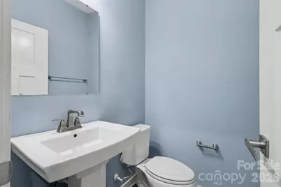 10474 Black Locust Lane, Charlotte, NC 28215 - Photo 25